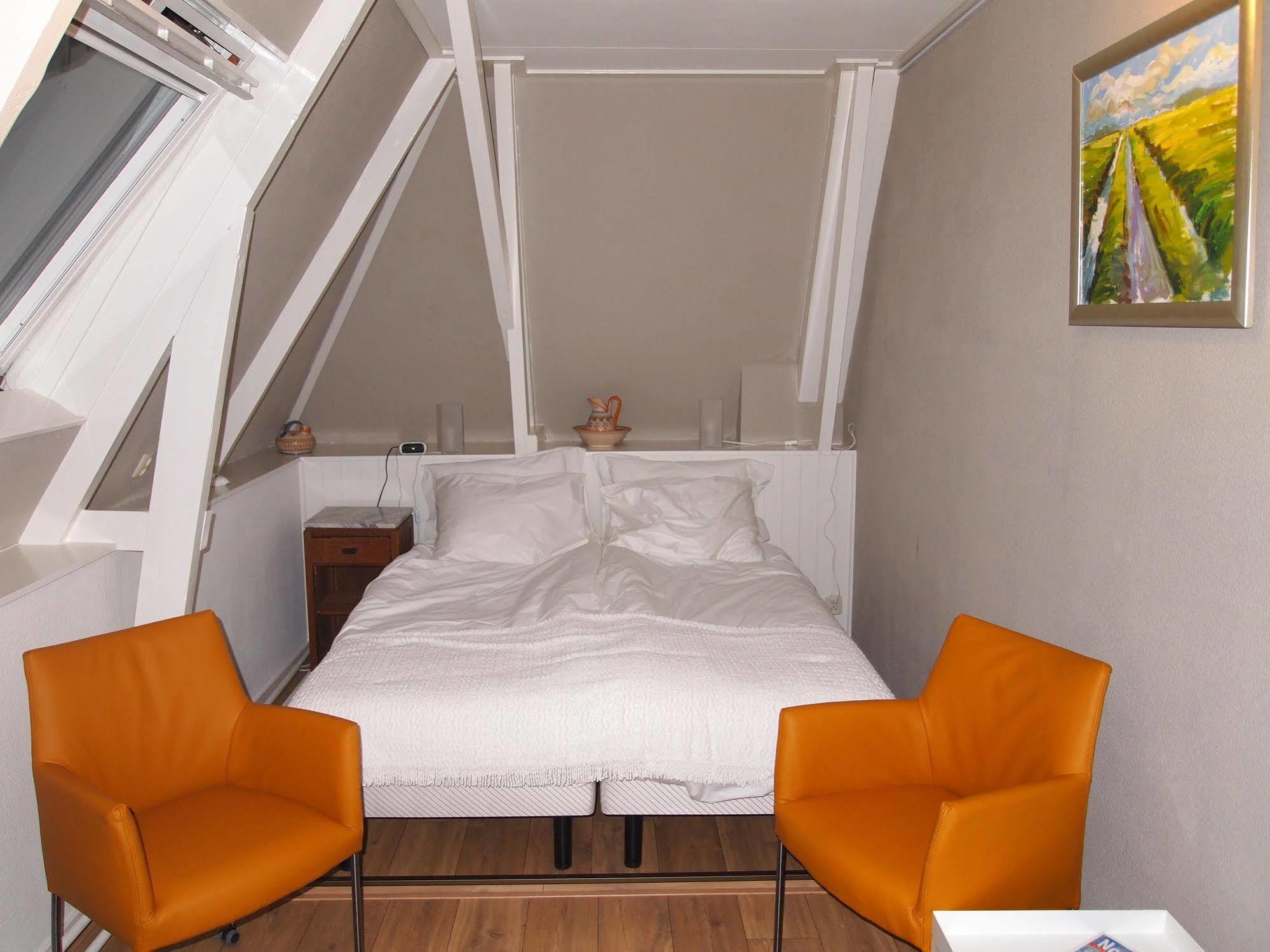 Bed and Breakfast De Energiek Wehe-den Hoorn Exterior foto